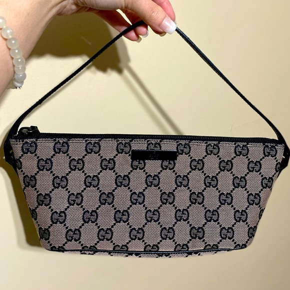 Gucci Handbags - Vintage Gucci Bag